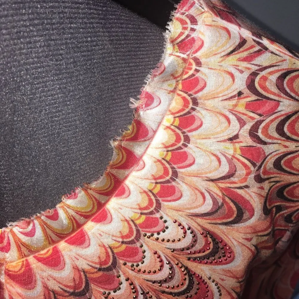 Chico’s 2 tangerine peacock raw hem, ruched blouse - Image 4