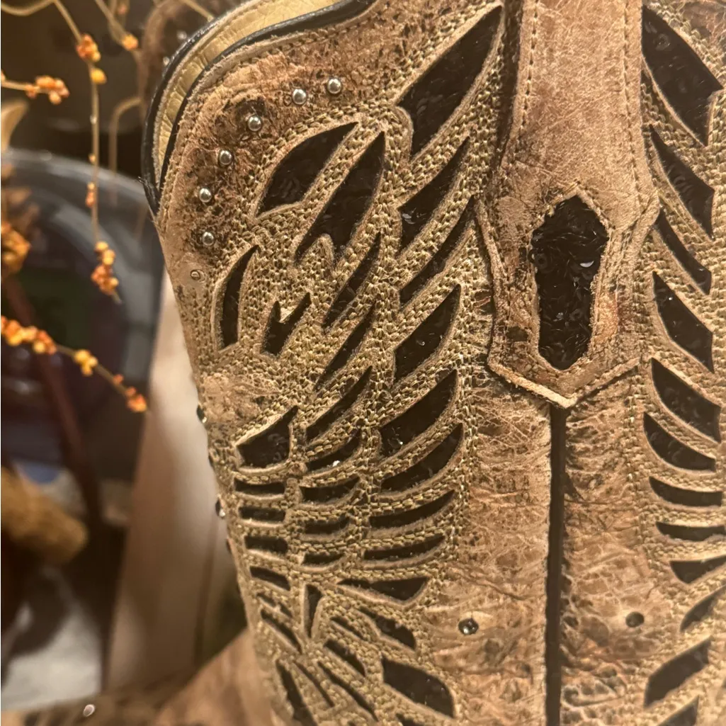 Corral Women's Cowboy Boot Size 5.5 Sequin Butterfly Distressed Brown Leather - Image 4