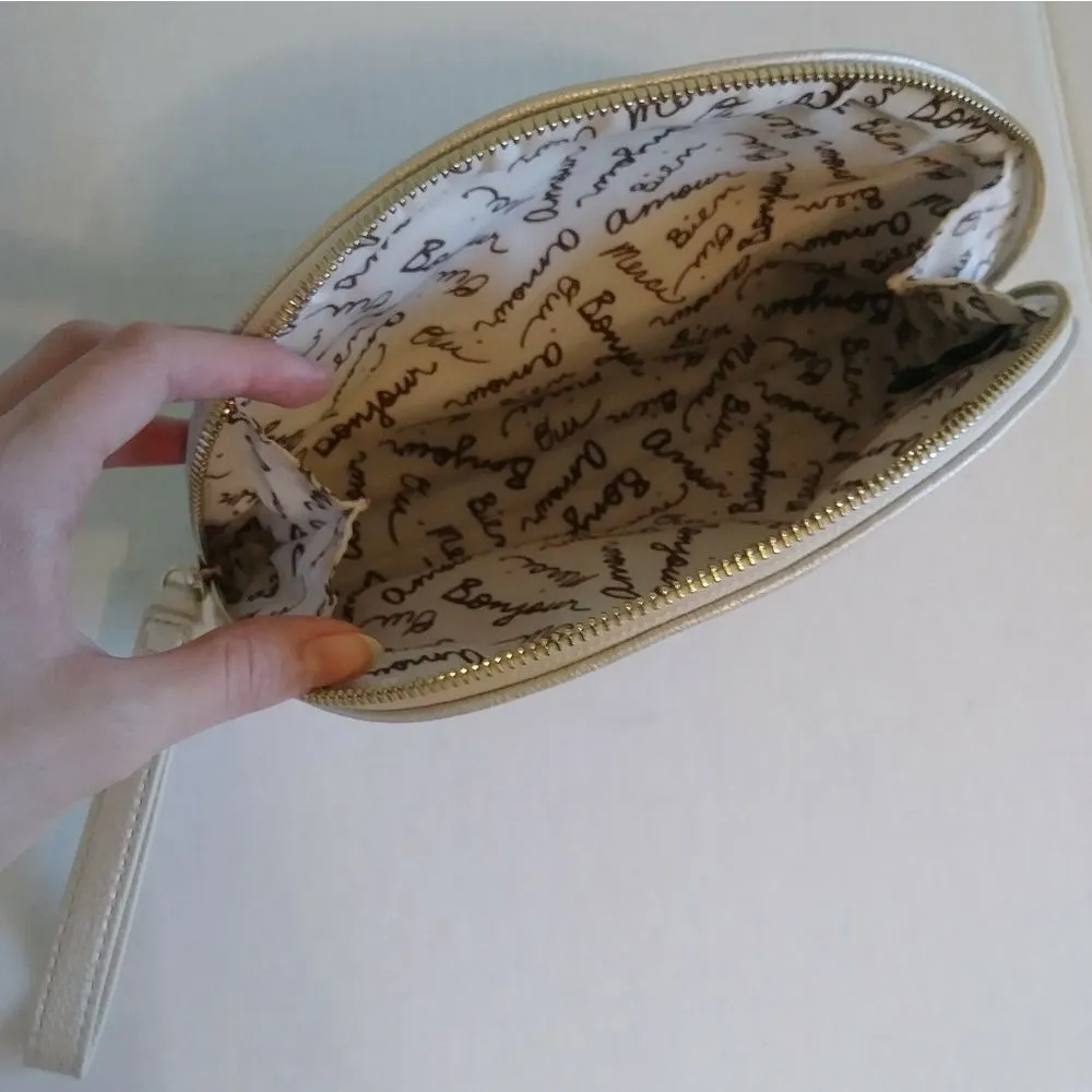 Banana Republic Light Metallic Gold Clutch Bag - Image 4