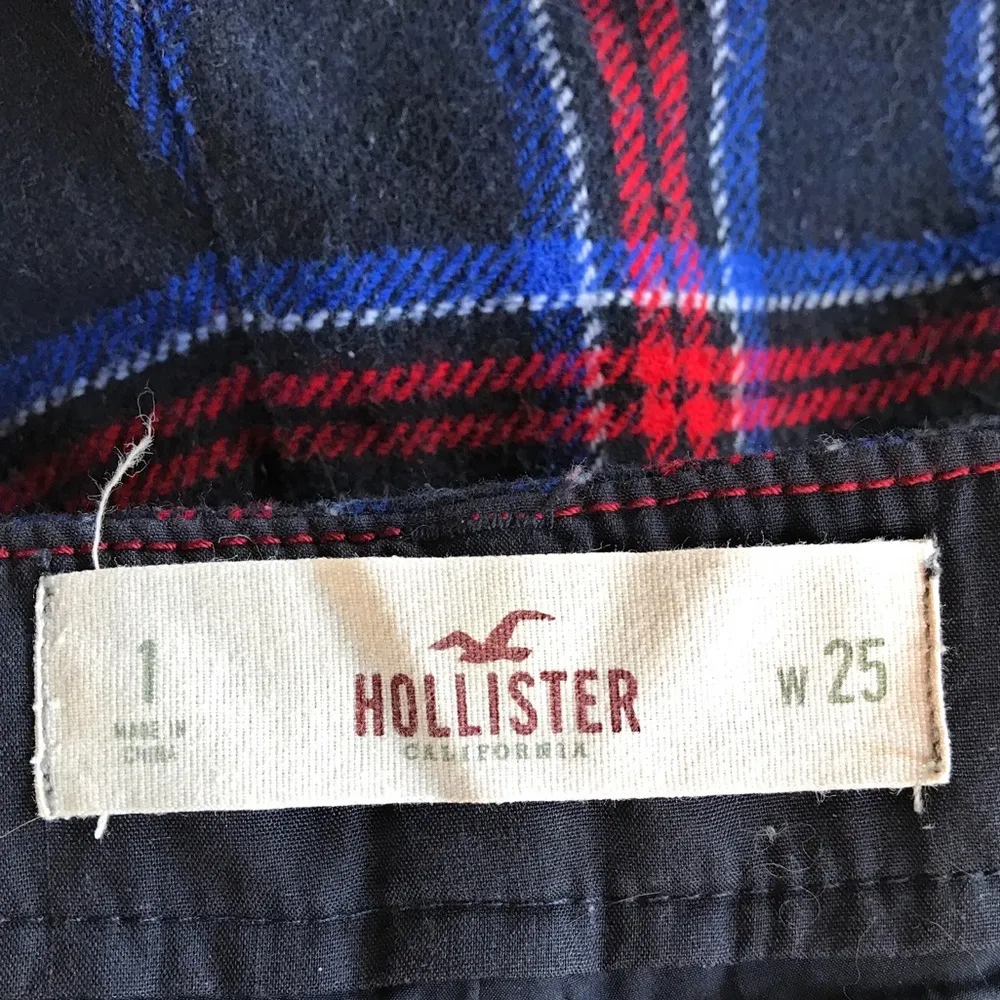 Hollister Plaid‎ Shorts - Image 6