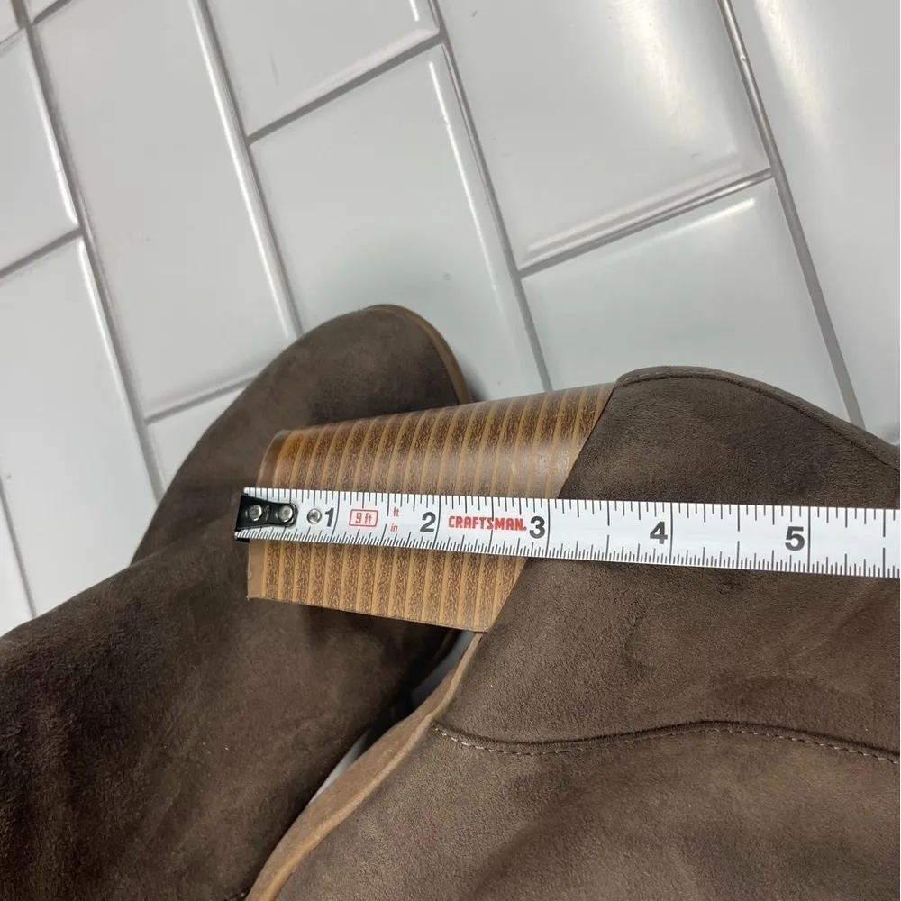 Gap  Chunky Heel Ankle Suede‎ Boot Taupe - Image 4