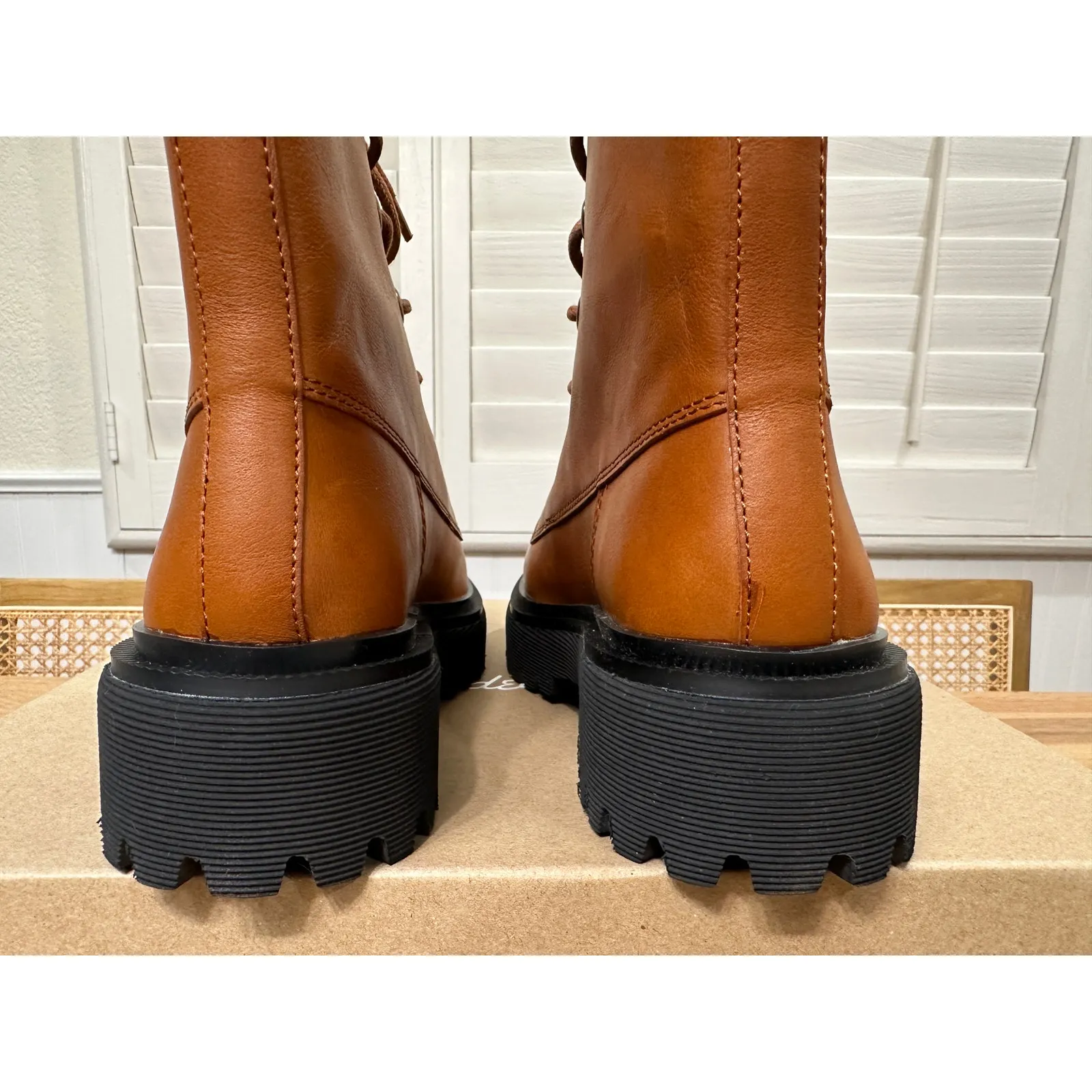 Madewell The Rayna Lace-Up Boot English Saddle Leather Size 5.5 NIB Combat Boot - Image 12