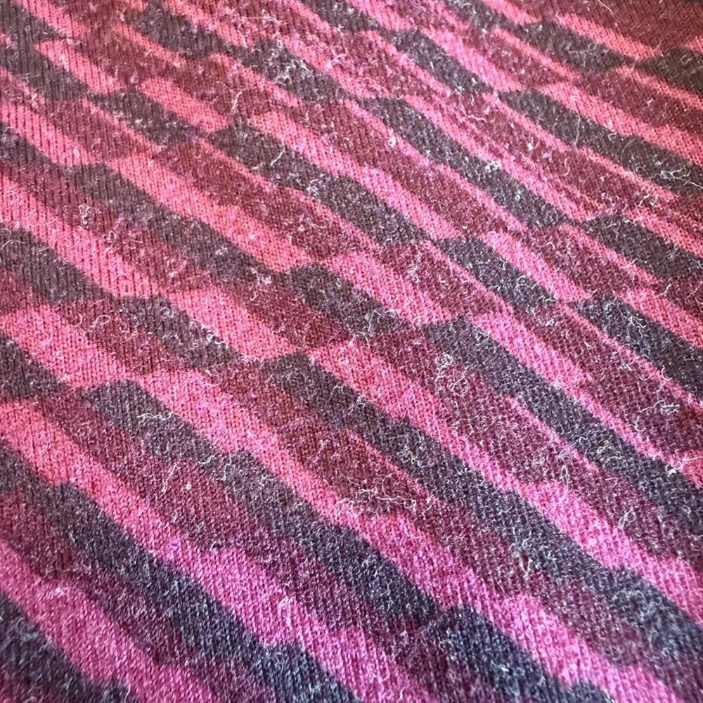 Lululemon Women’s High Time Pants Leggings Size 4 Chevron Pattern Black Purple - Image 7