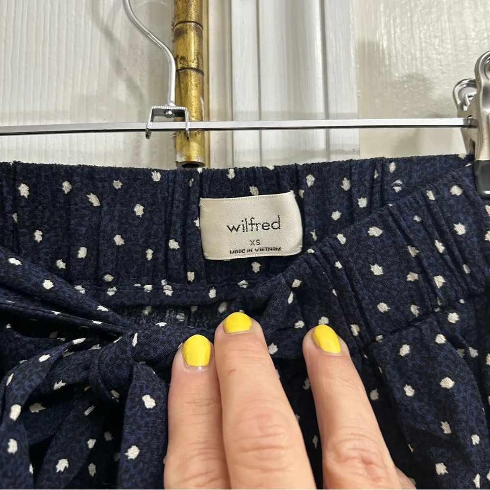 Aritzia Wilfred Navy Blue & White Leopard Print Women's Pants w/ Tie Detail XS - Image 6