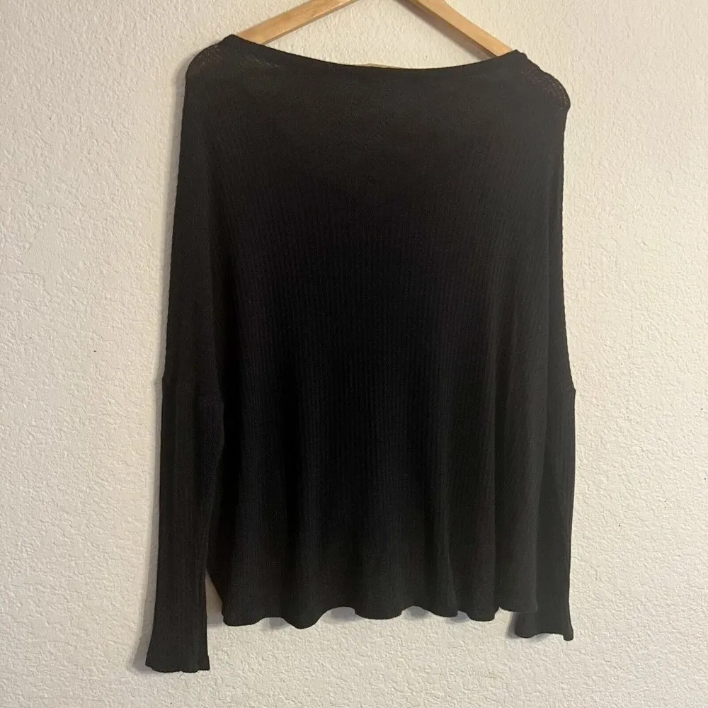 Black Long sleeve waffle knot button, bow tie knot oversized Size Small top - Image 3