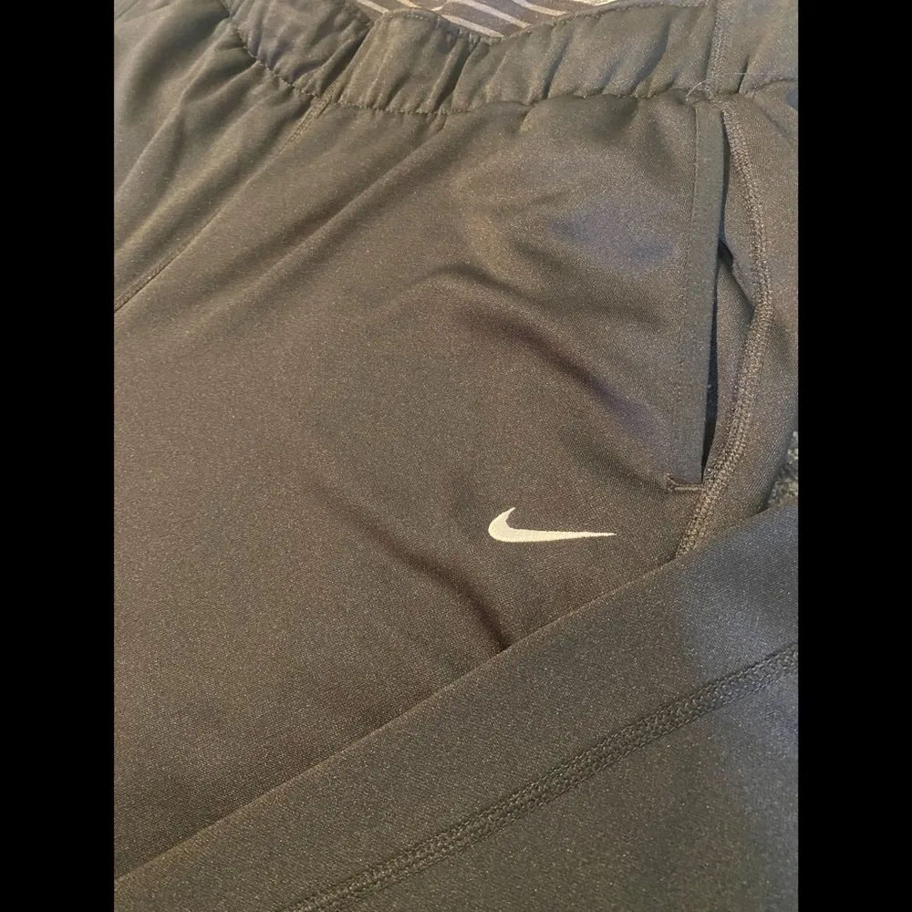 Nike Dri-Fit Sweatpants - Image 2