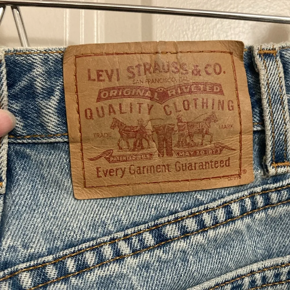 Vintage Levi’s Button Fly Taper Leg Jeans - Image 6
