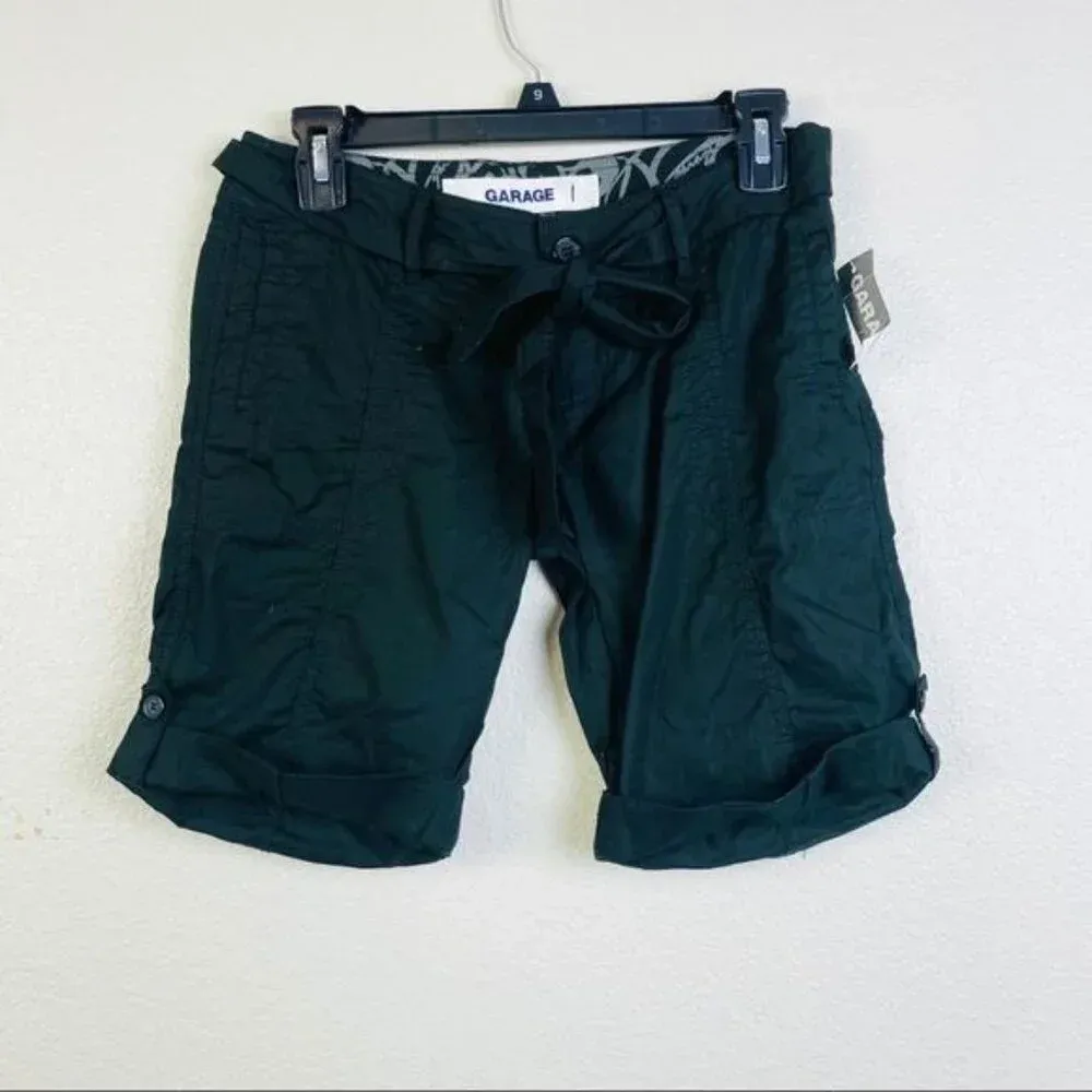 GARAGE Black‎ Cargo Bermuda Shorts NWT Size 1 - Image 3