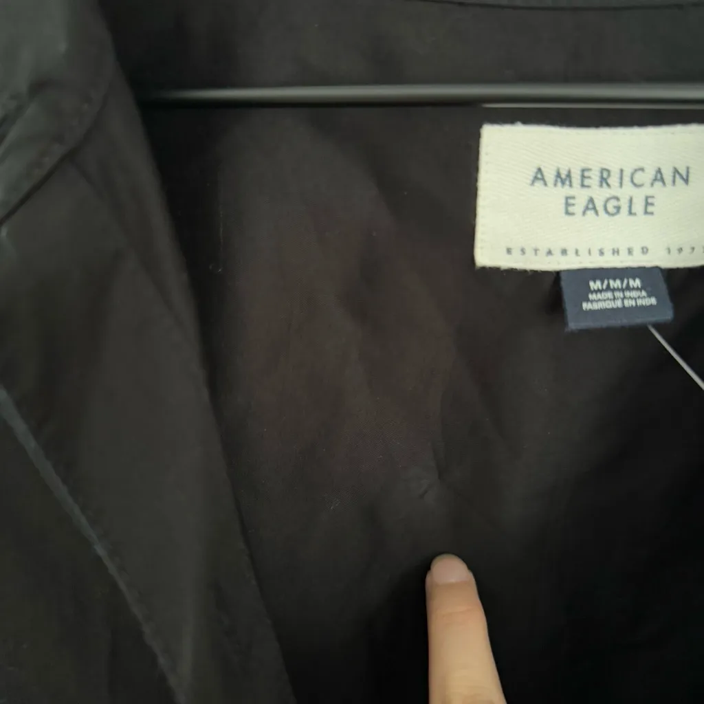 American Eagle Medium NEW Black Oversized Long Sleeve Shirt Button Up Pocket - Image 6