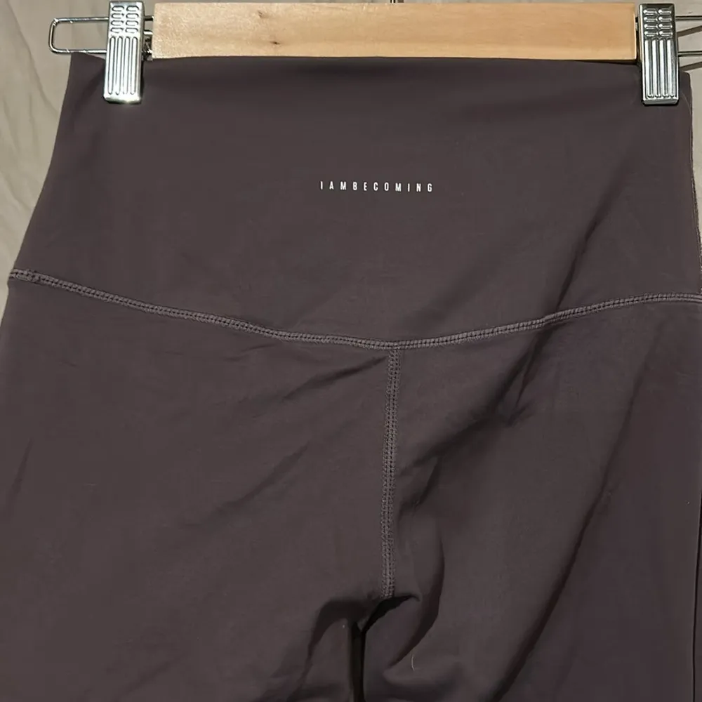 I am becoming leggings Size L - Image 3