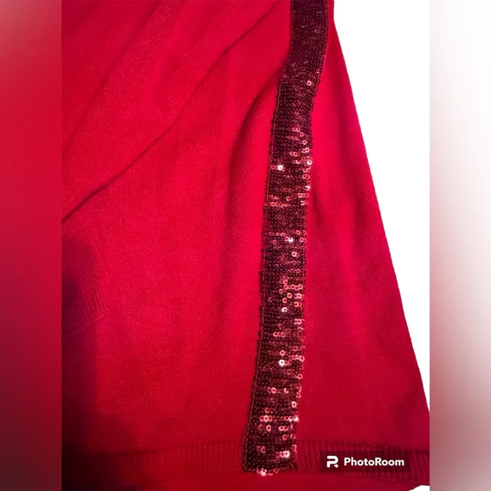 Ana Red sequin accent Top - Image 2