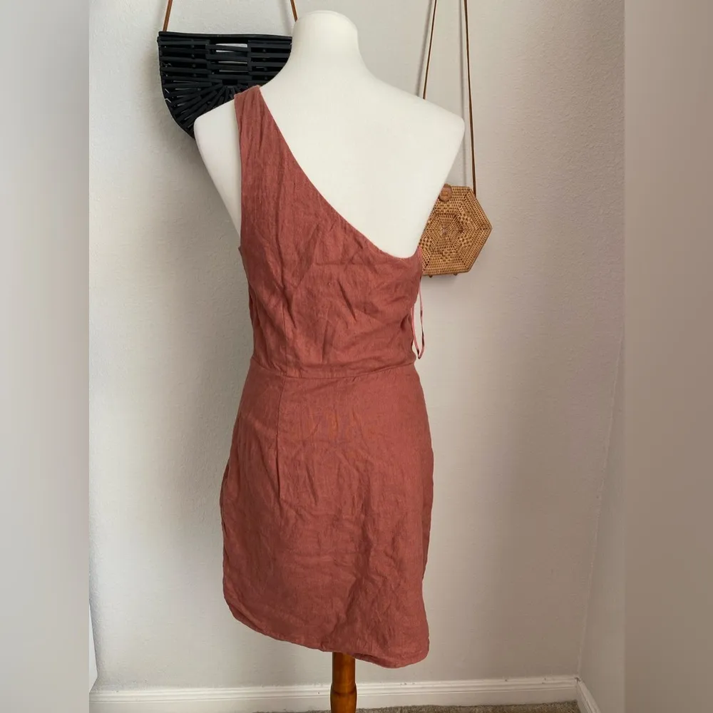 Abercrombie & Fitch One Shoulder Brown Mini Dress, Size Medium - Image 2