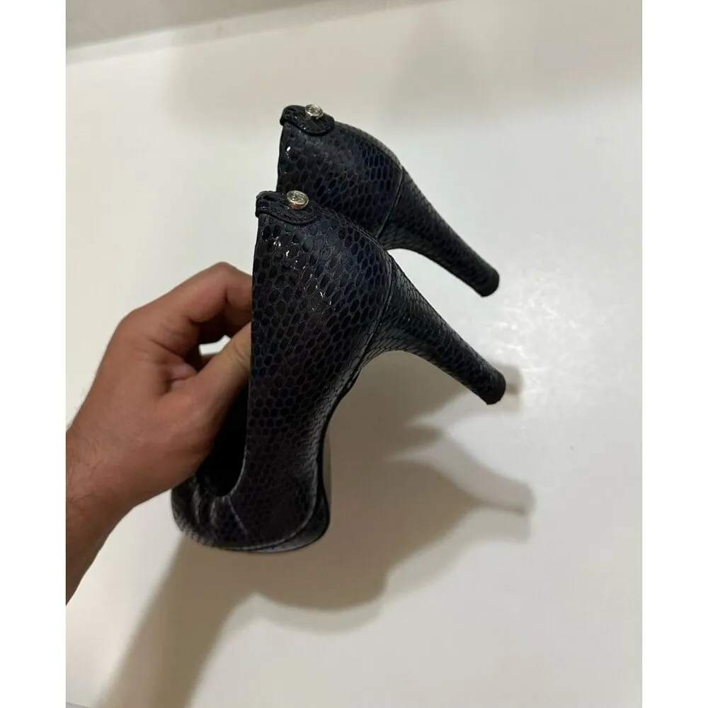 Stuart Weitzman Snake Print Embossed Peeptoe Heels in Dark Gray Size 7.0 - Image 3