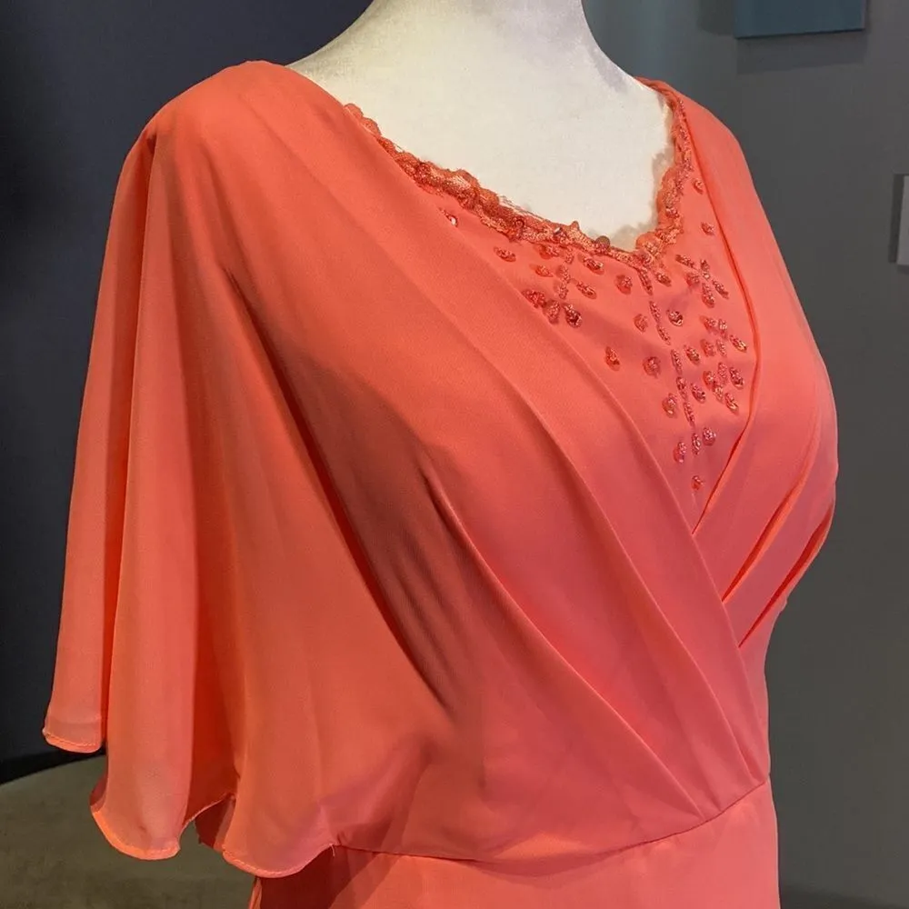 Women’s Chiffon Knee Length Dress with Draping Sleeves & Zip Up Back Size 12 - Image 3