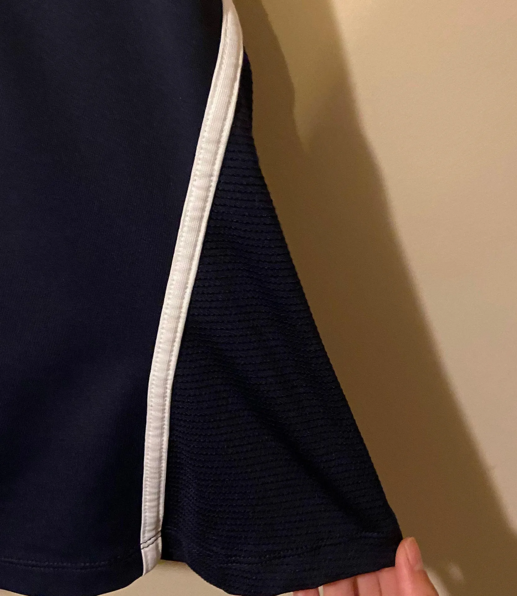 Navy Blue Workout Top Small - Image 4