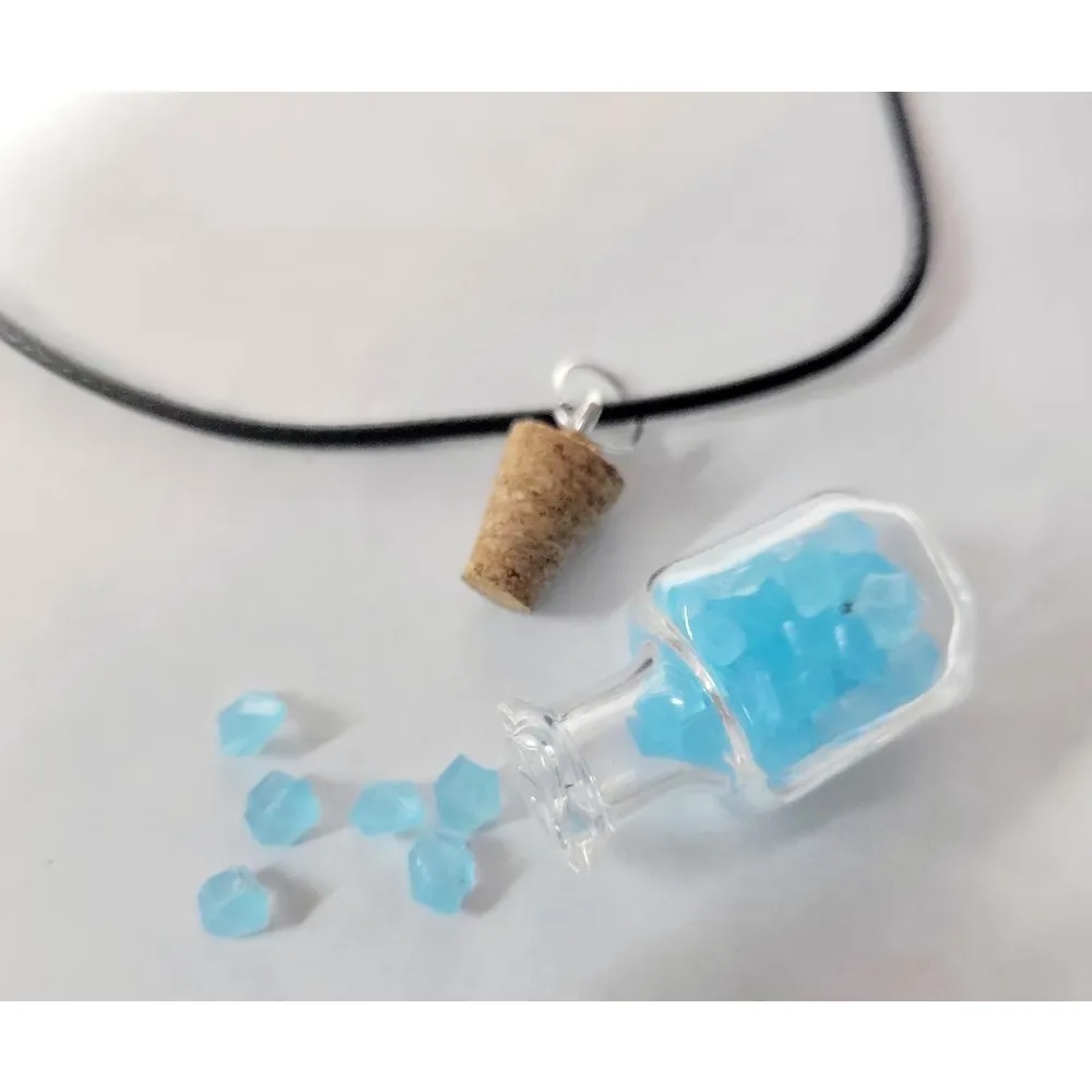 Hand crafted glow in the dark pendant necklace Blue - Image 3