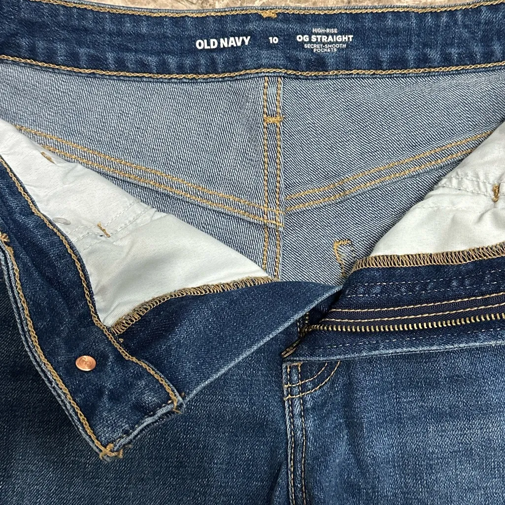 Old Navy OG High Rise Cut Off Jean Shorts Straight NEW 5” Inseam Size 10 - Image 6