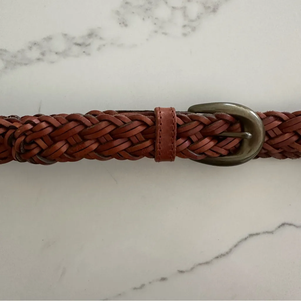 Vintage Anthropologie Brass Buckle Braided Leather Belt in Medium Brown Medium - Image 5