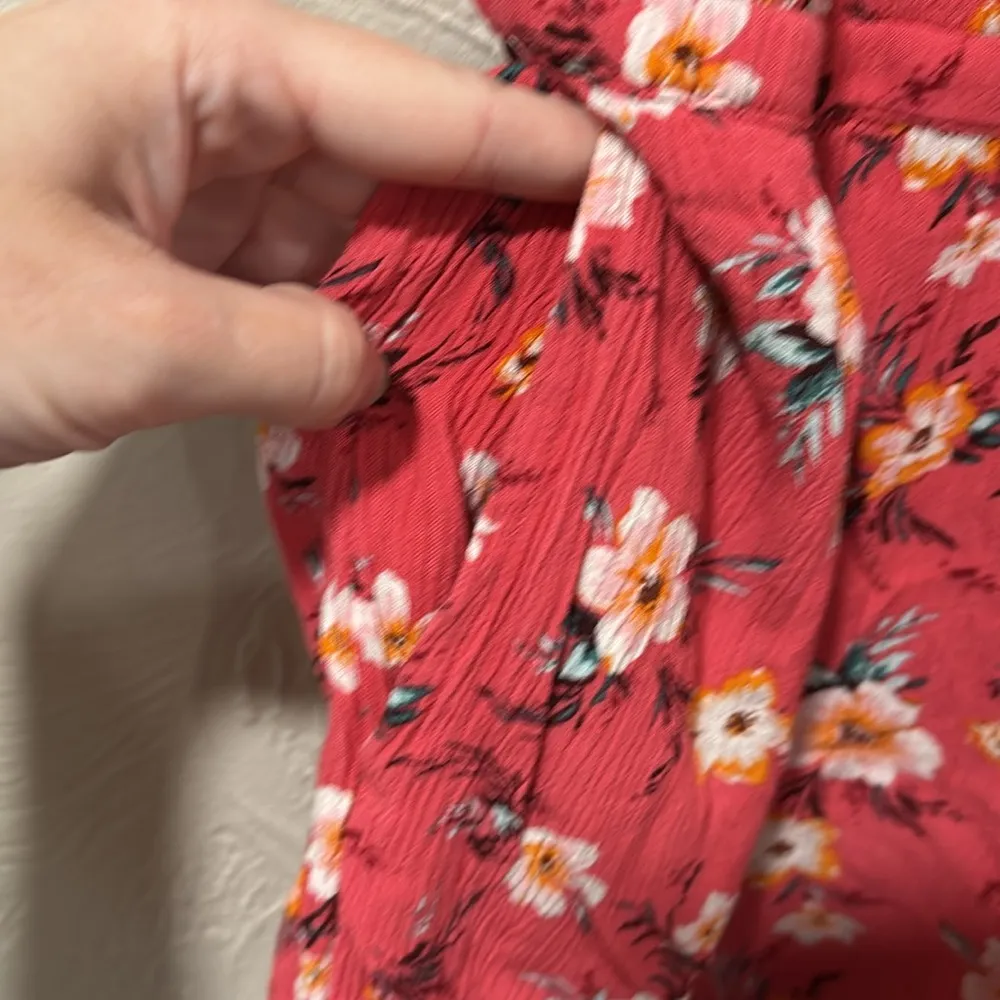 American Eagle Outfitters Boho Flowy Orange Floral Romper Size Small - Image 5