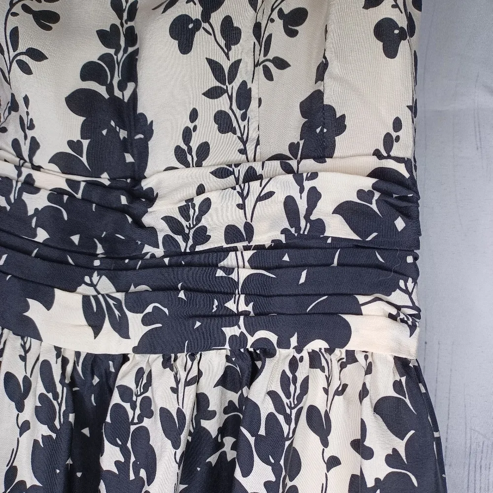 Ann Taylor 100% Silk Sleeveless Black and Cream Floral Dress Size 2 - Image 4
