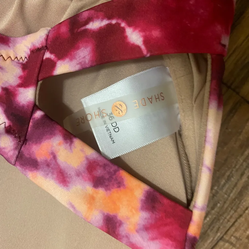 Shade & Shore Womens Underwire Bikini Swim Top Bra 36 DD Dark Pink  Tie Dye - Image 4