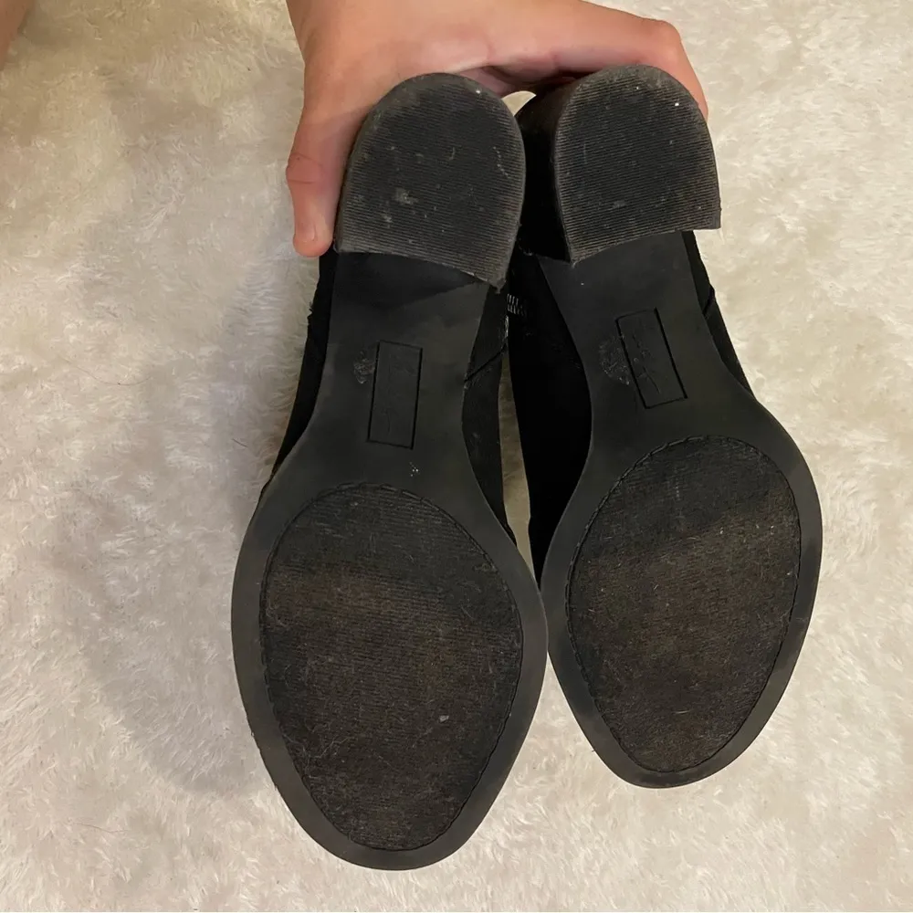 Mari A Black Suede Open Toe Zipper Ankle Booties Size 7.5 - Image 7