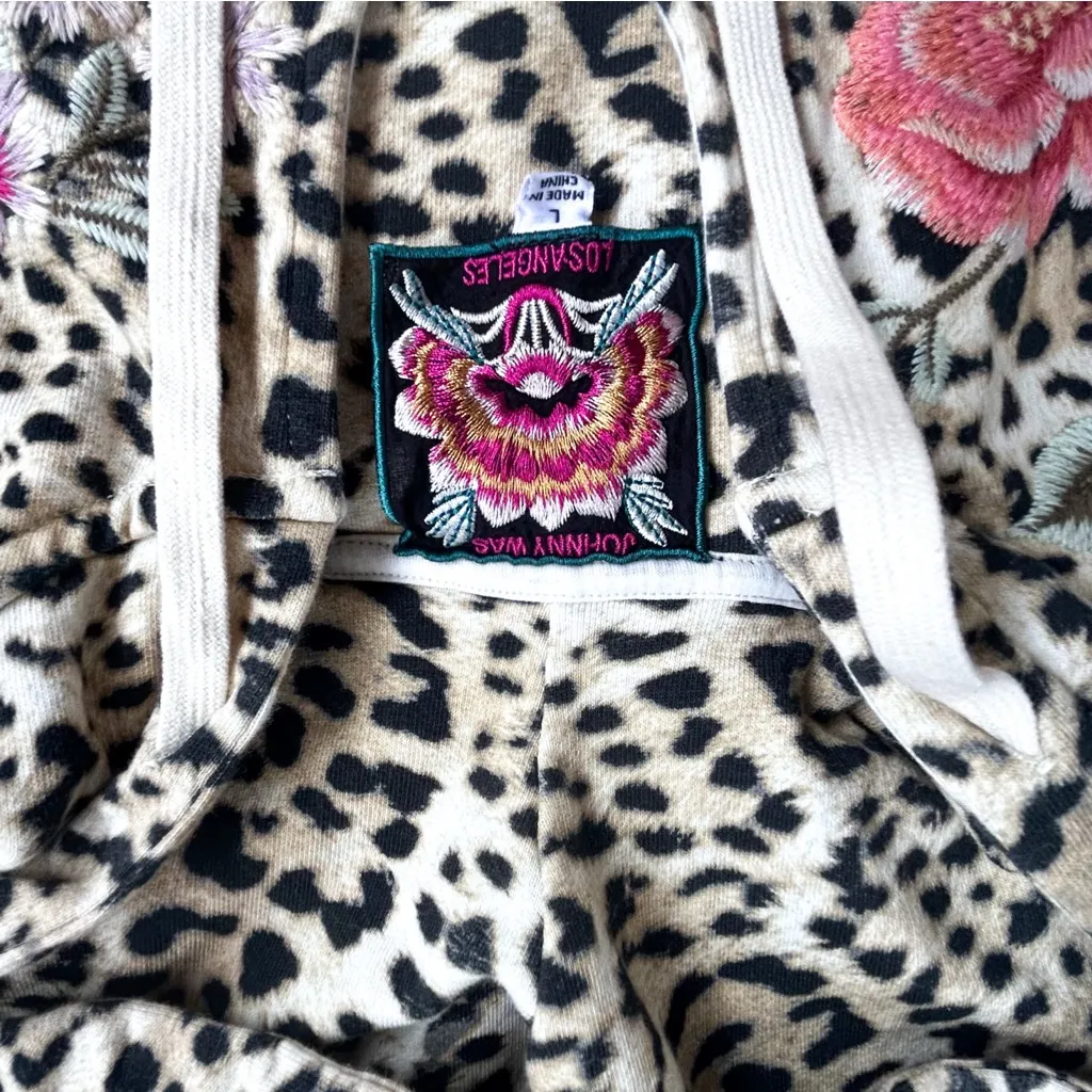 Johnny Was Vienna Leopard Print Sweatshirt in Rose Large - Image 4