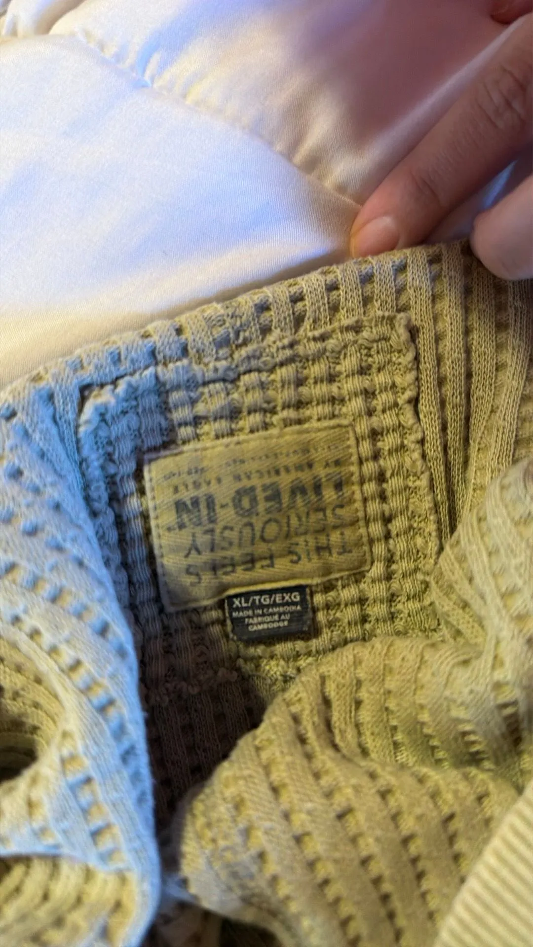 Green American Eagle Sweater - Image 3