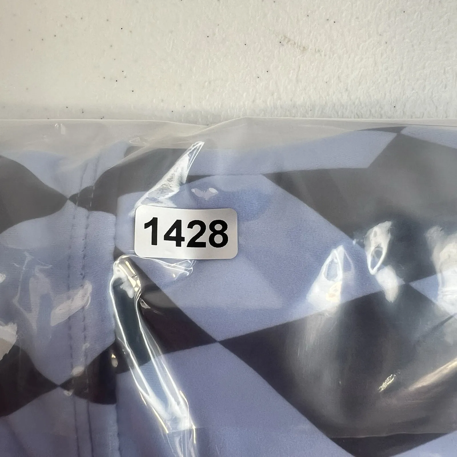 BuffBunny M Medium Alpha Sports Bra Argyle Diamond Print Blue Gym Athletic RARE - Image 13