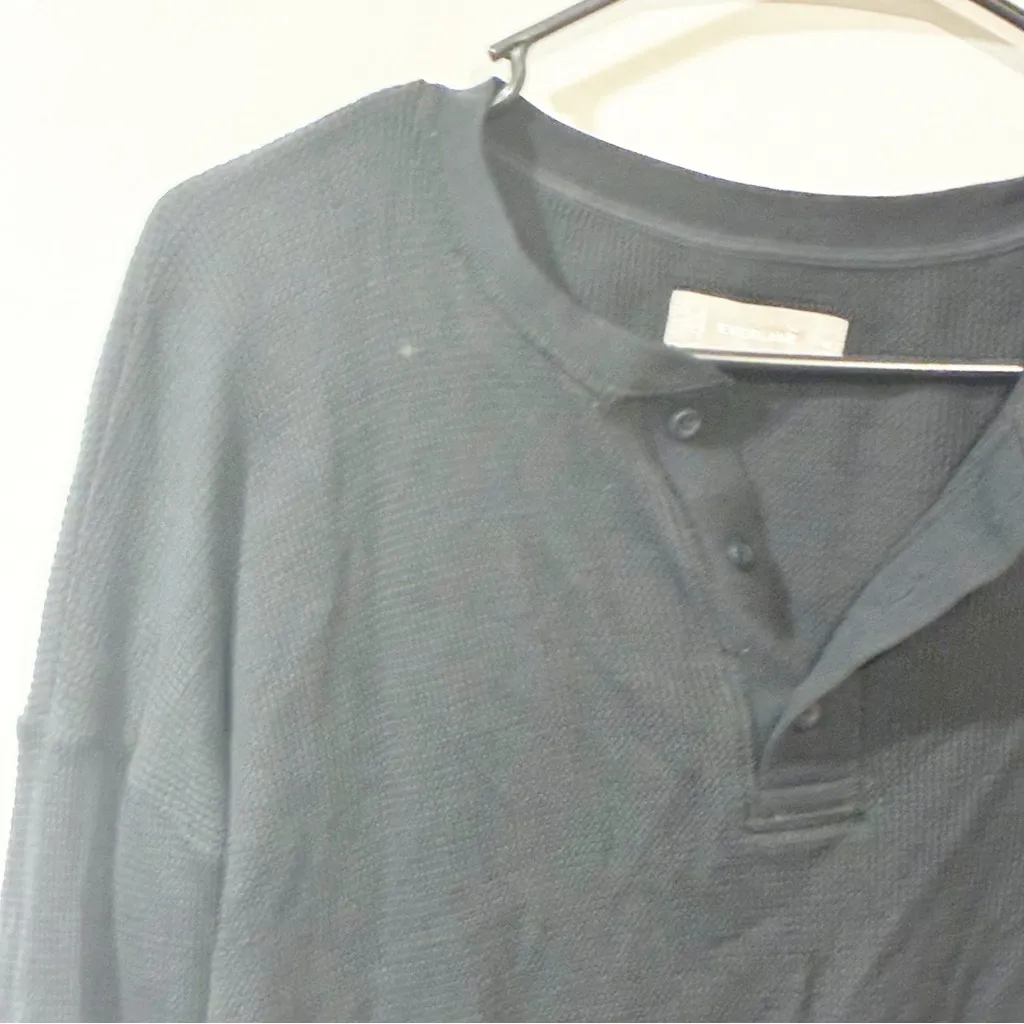 Everlane Black BOXY HENLEY IN COZY WAFFLE Size Medium - Image 3