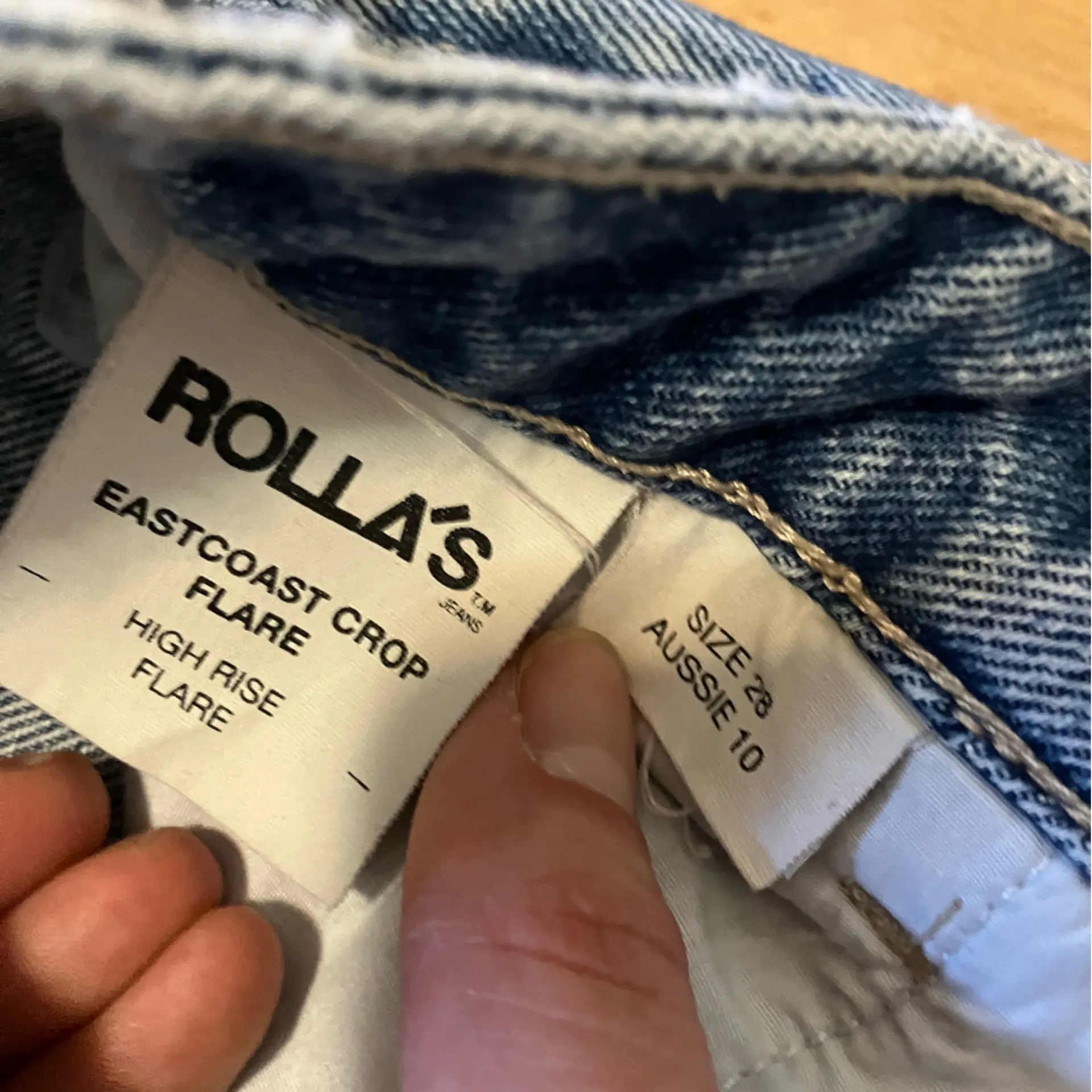 Rolla’s East Coast Crop Flare Blue Jeans Size 28 - Image 3