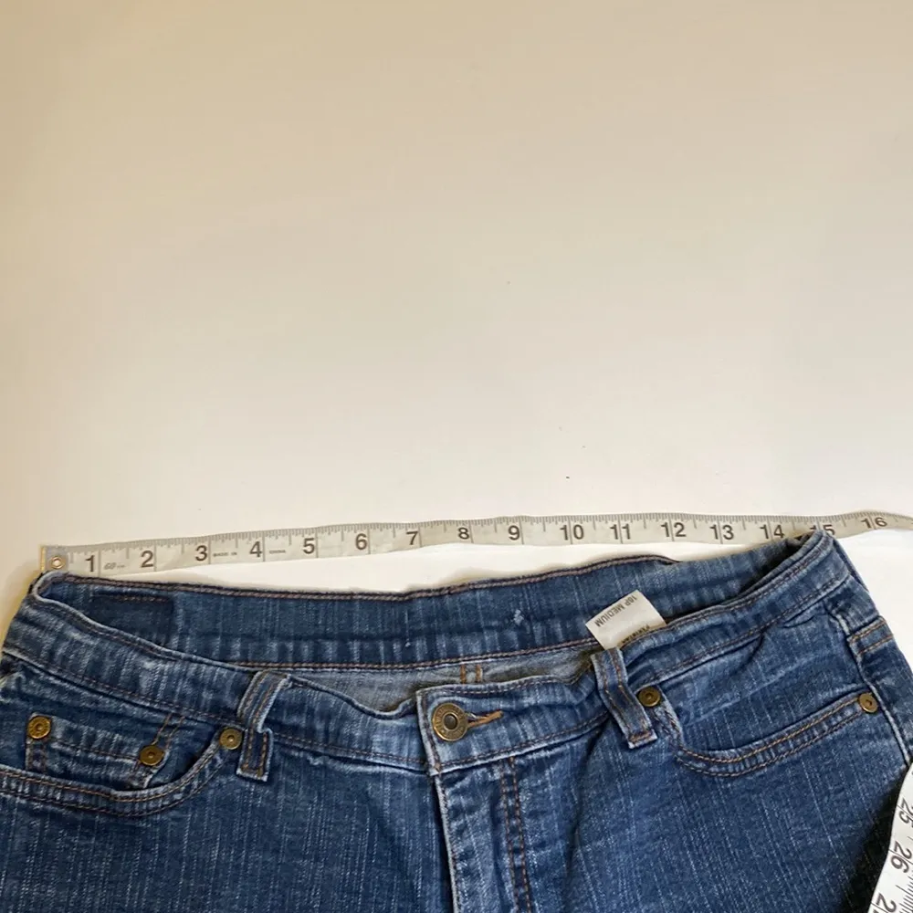 Levi’s Women’s Dark Blue Wash Wide Leg Denim Jeans EUC Sz 16P Cotton Stretch - Image 10