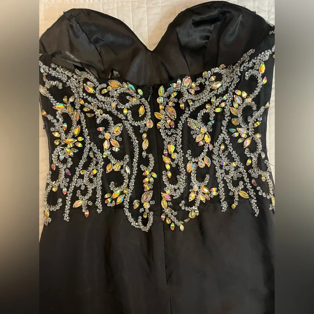 Milano Formals Mermaid Chiffon Beaded Prom Dresses - Image 4