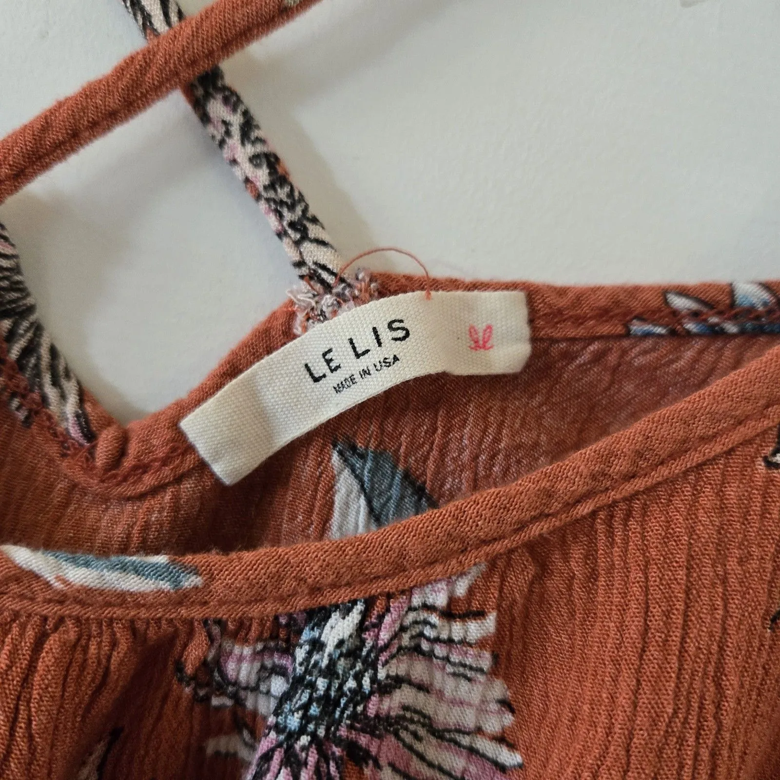 LE LIS Women Sz Small Floral Criss Cross Flowy Tank Top Blouse Boho Made In USA - Image 3