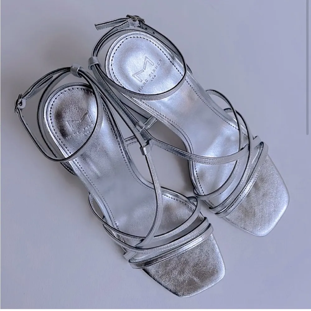 Marc Fisher Edalyn Ankle Strap Sandal Block Heel Women's Size 8.5 in Silver NEW! - Image 12