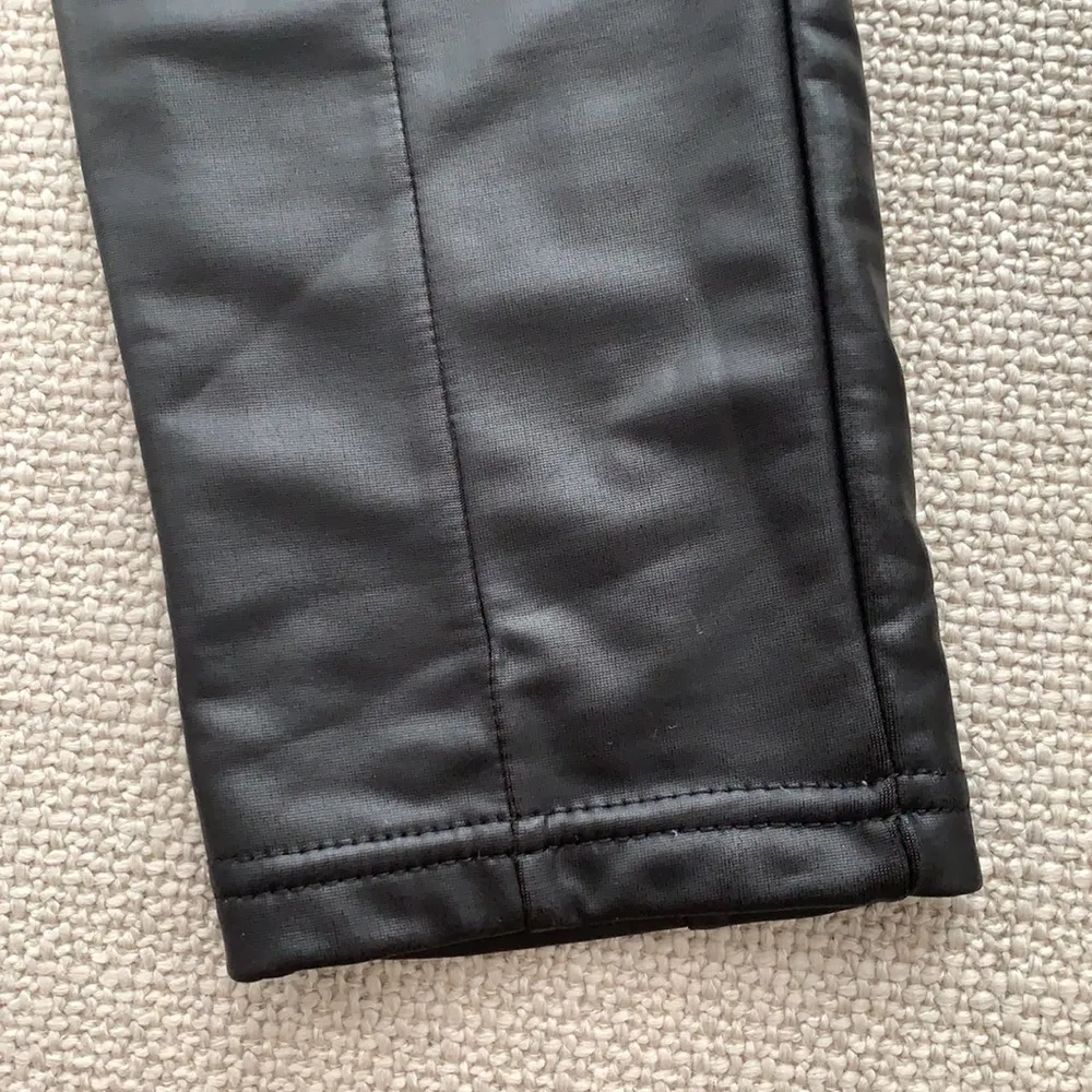 Fleece lined leather leggings - Image 4