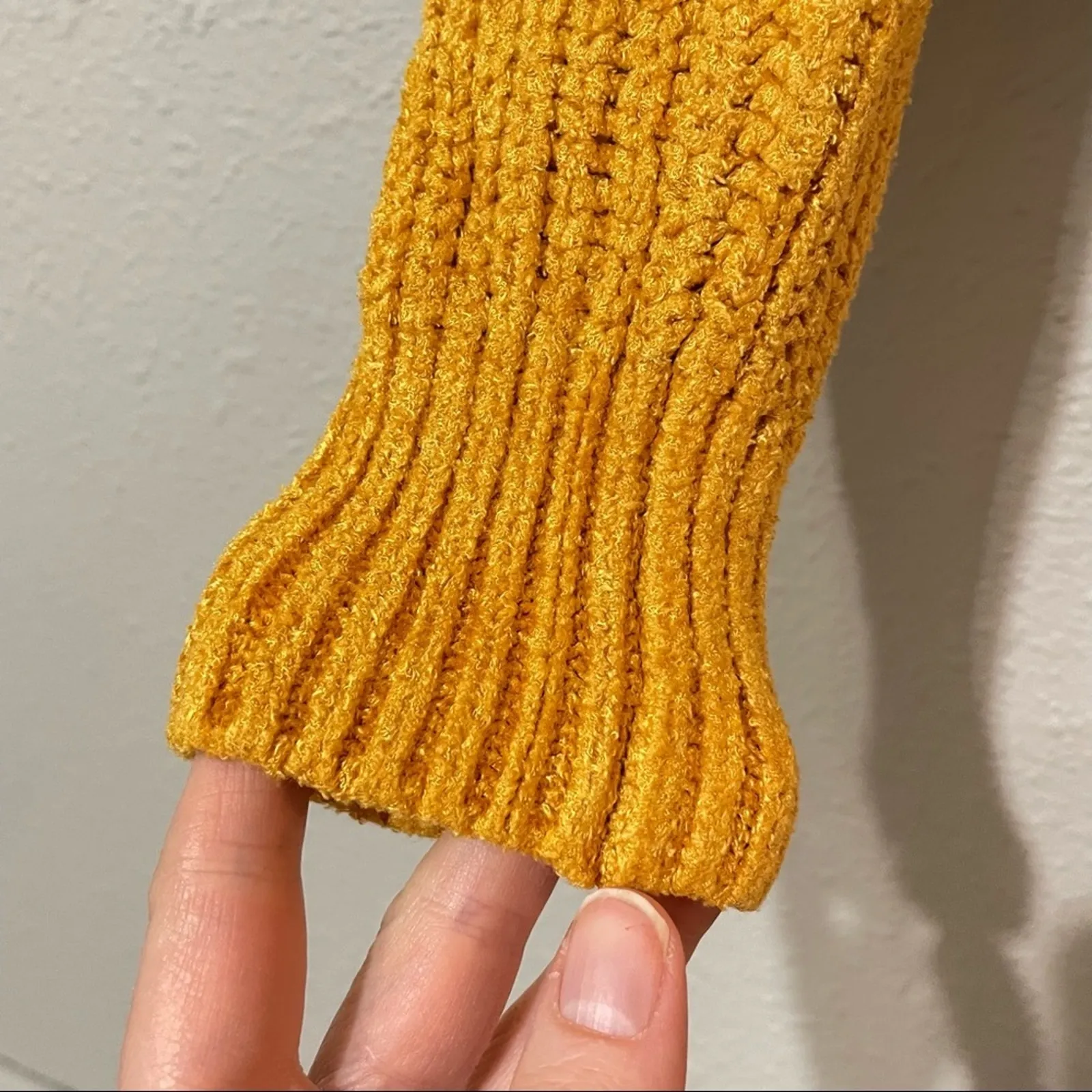 Wilfred Aritzia Orange Chunky Knit Boxy Fit Cardigan Sweater Button Down XXS - Image 3