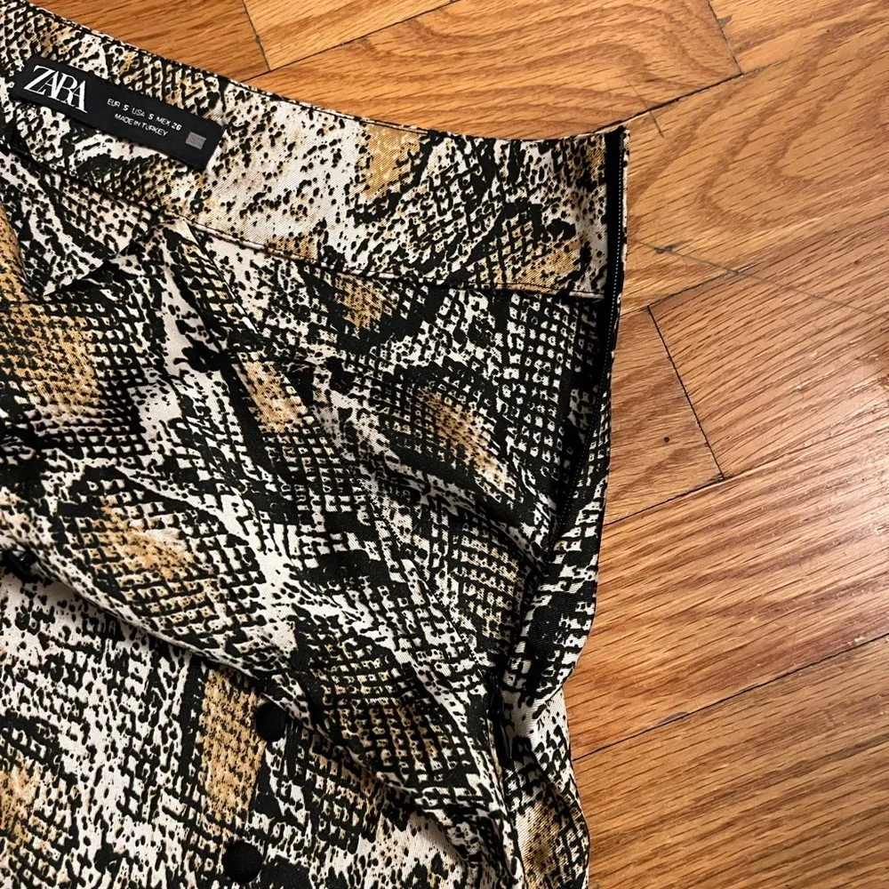 ZARA SNAKESKIN PRINTED MIDI SKIRT - Image 5