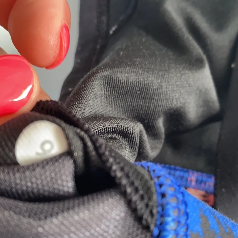 Lululemon Rise and Run Bra Mini Paint Storm Harbor Blue Multi / Black!Size 6 - Image 7