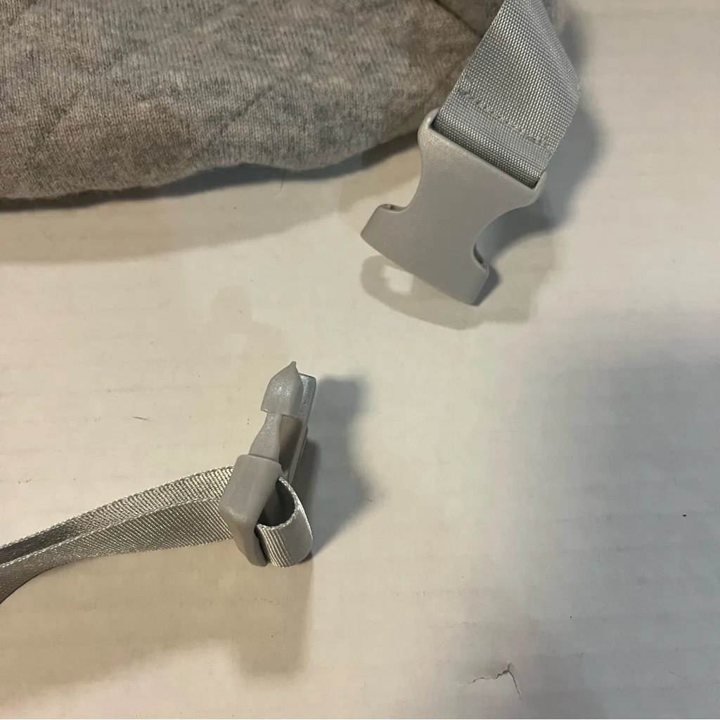 Garnet Hill Cashmere Belt Bag in Heathered Gray w/ Silk Lining NWT Great Gift! - Image 11