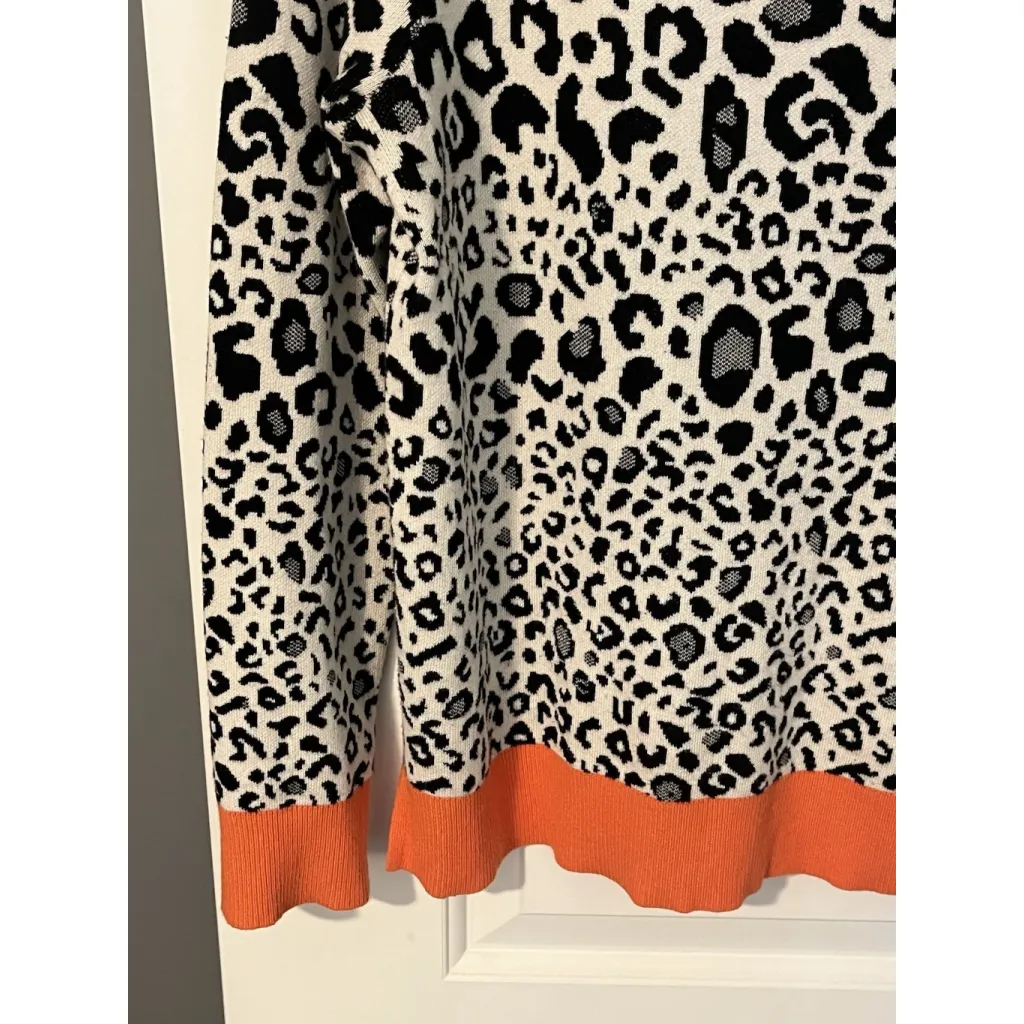89th + Madison Sweater Womens Size Large Leopard Print Orange Trim Crew Neck Top White - Image 4
