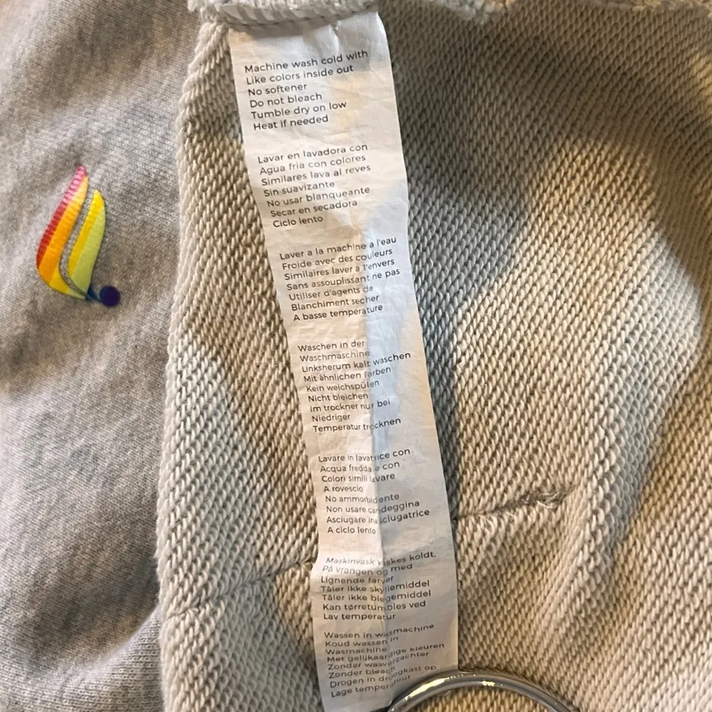 Fabletics Pride Hoodie Gray Heather Mist L - Image 8