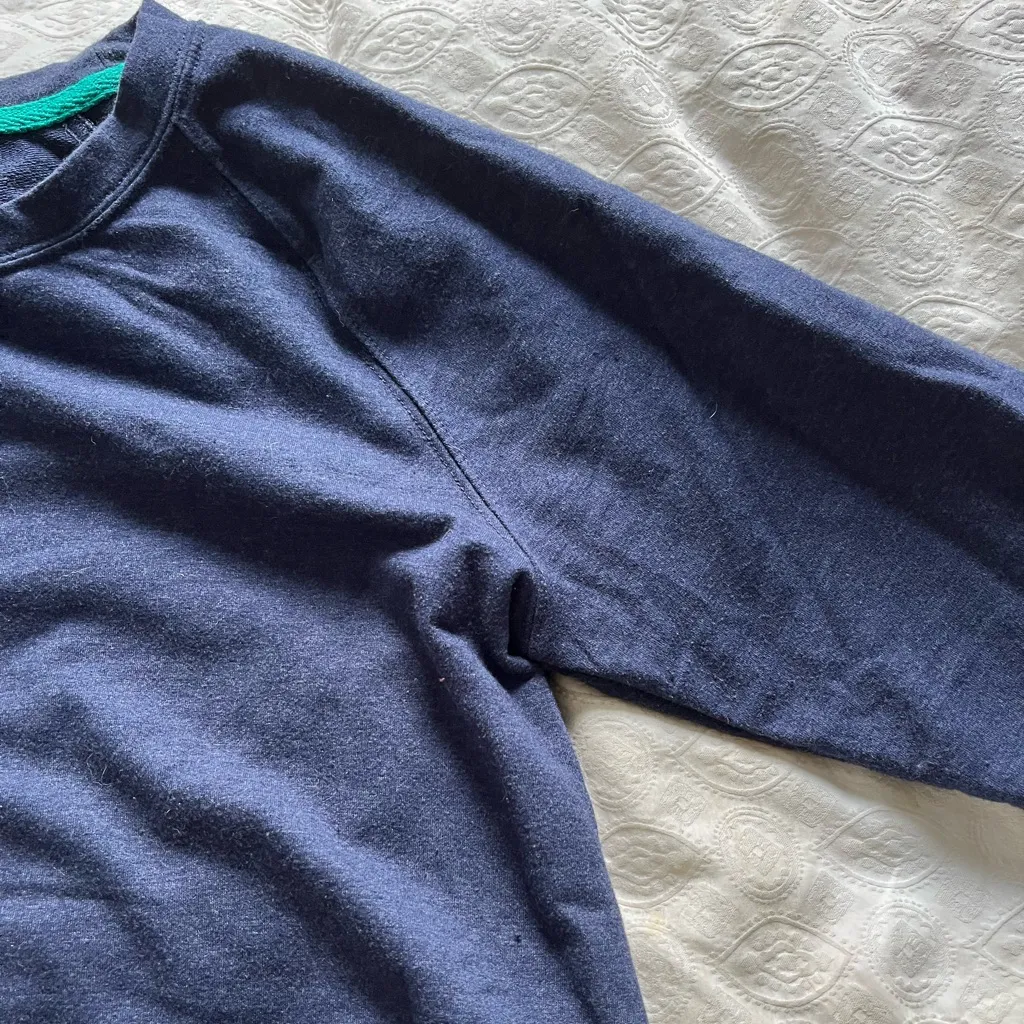 Old Navy Active Navy and Teal Top - Image 8