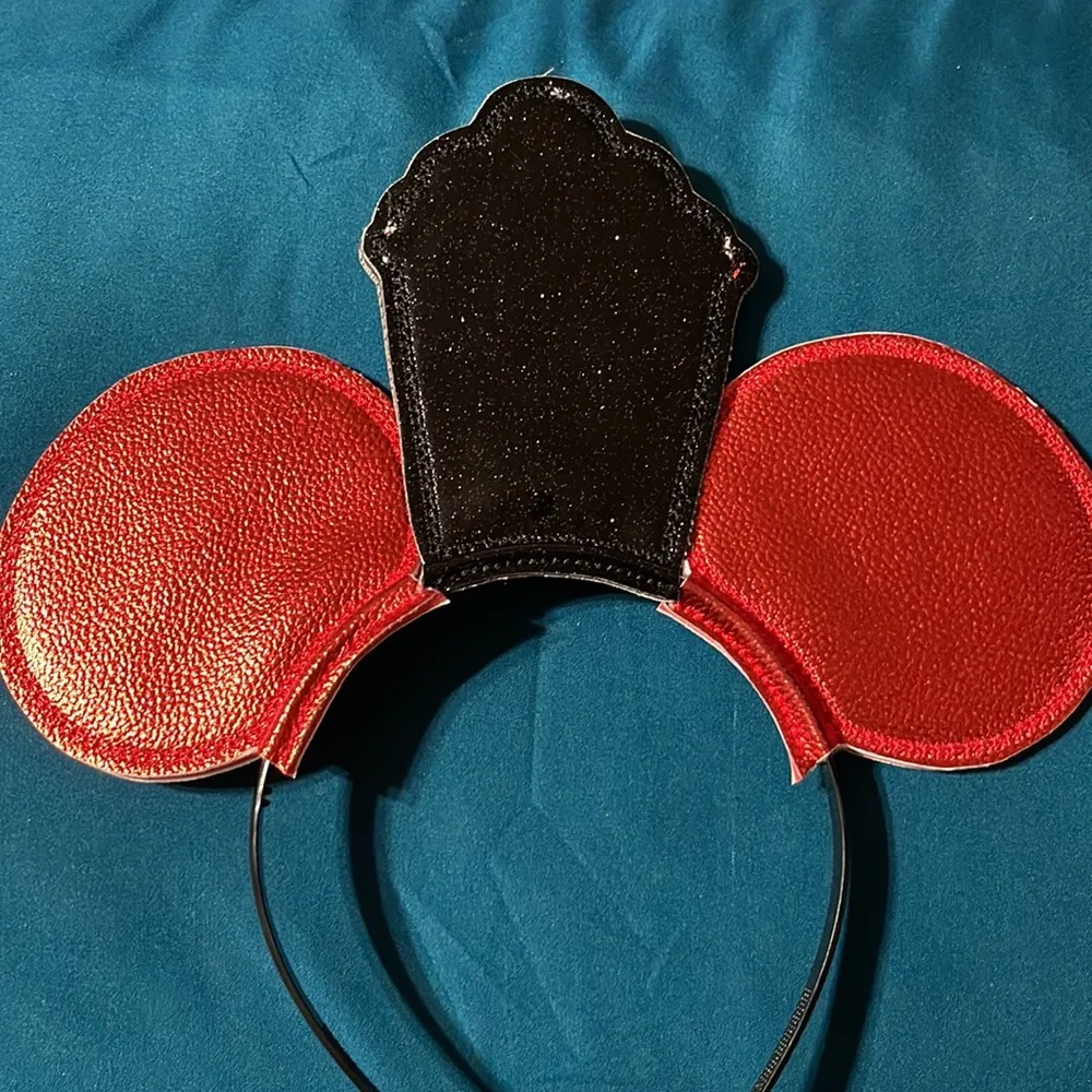 Disney’s Christmas I Believe in Magic Minnie Ears - Image 2