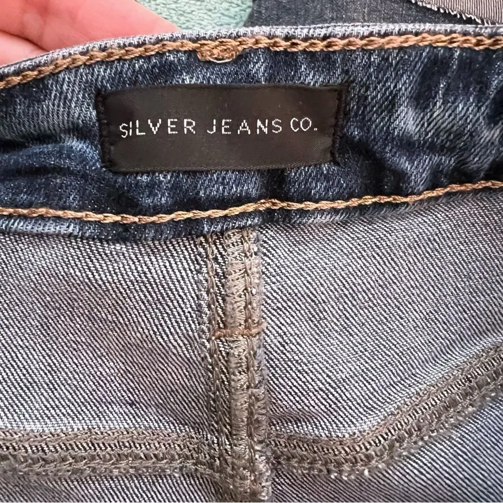 Silver Jeans Co. Women's Sure Thing Long High Rise Shorts Size 27 NWT - Image 6