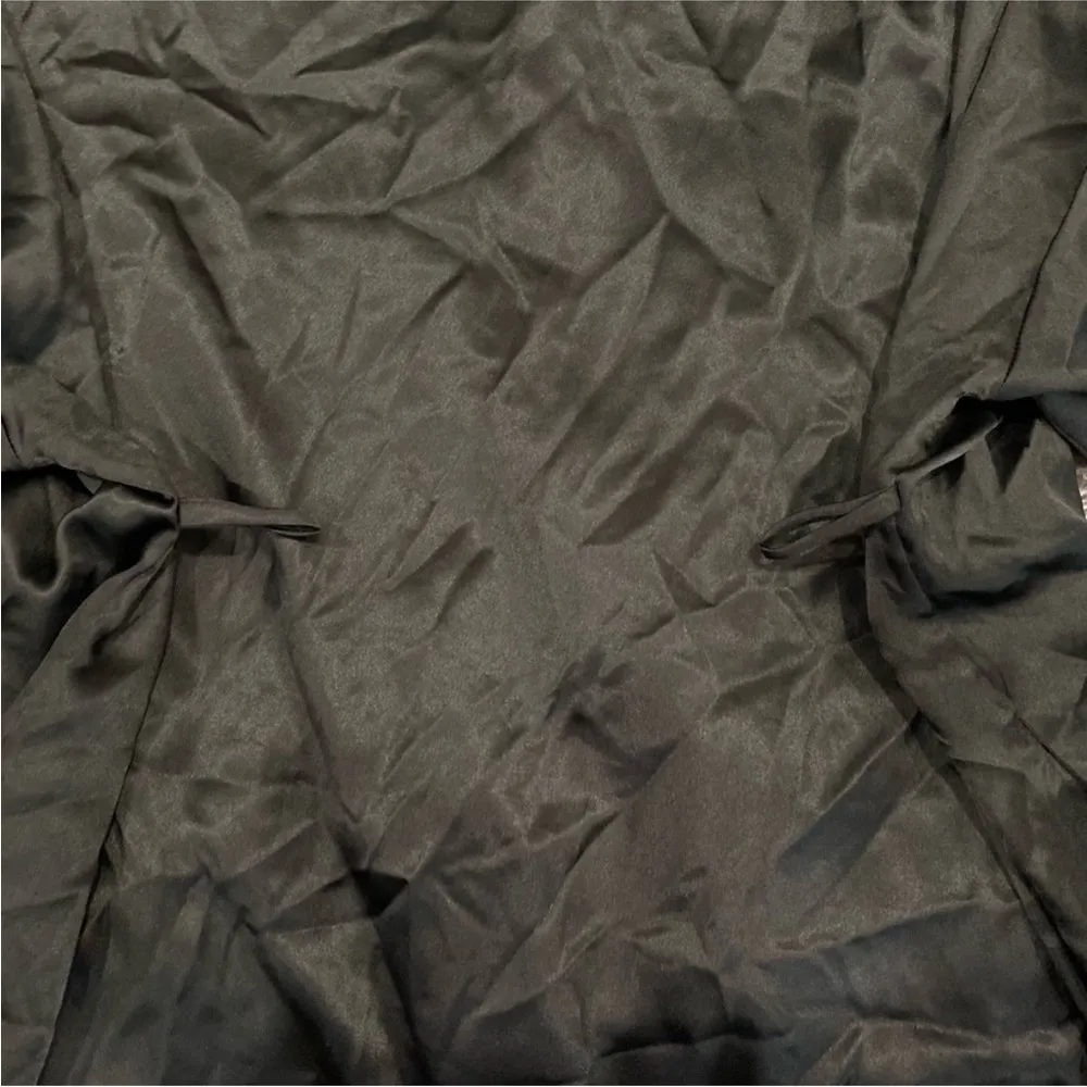 Victoria's Secret Angels Black Short Kimono Belt Satin - Image 8