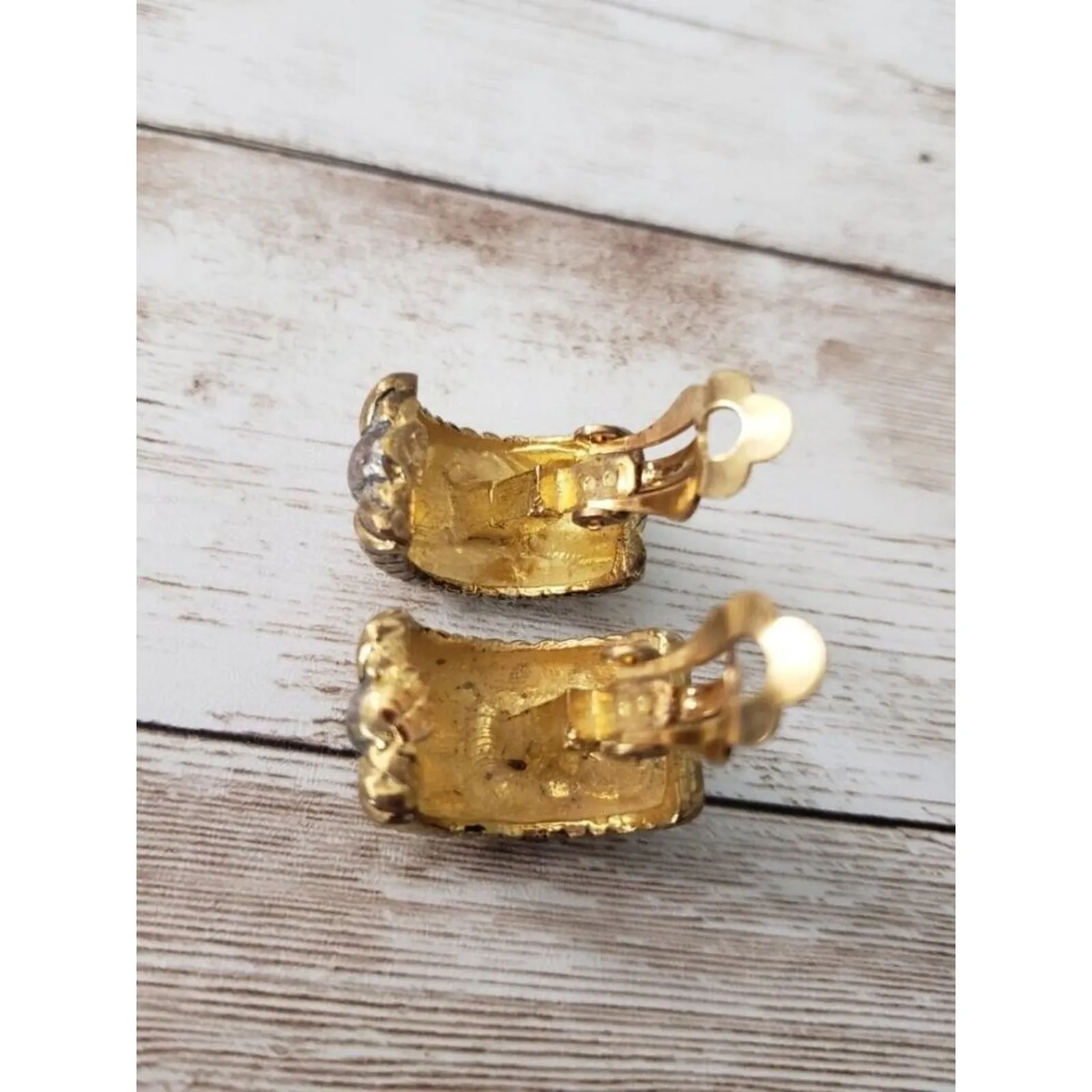 Vintage Clip On Earrings Chunky Hoops Pattern Gold Tone, Silver Tone Center - Image 4