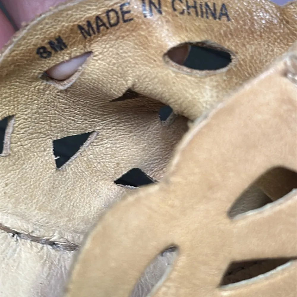 Born Slide Sandals Tan Brown Leather Open Toe Wedge Heel Laser Cut Womens 8 M - Image 8