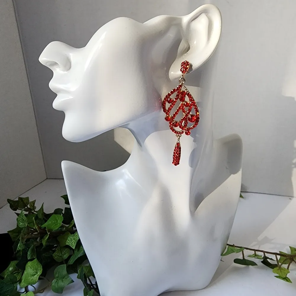 Red Crystal Rhinestone Dangle Statement Earrings - Image 3