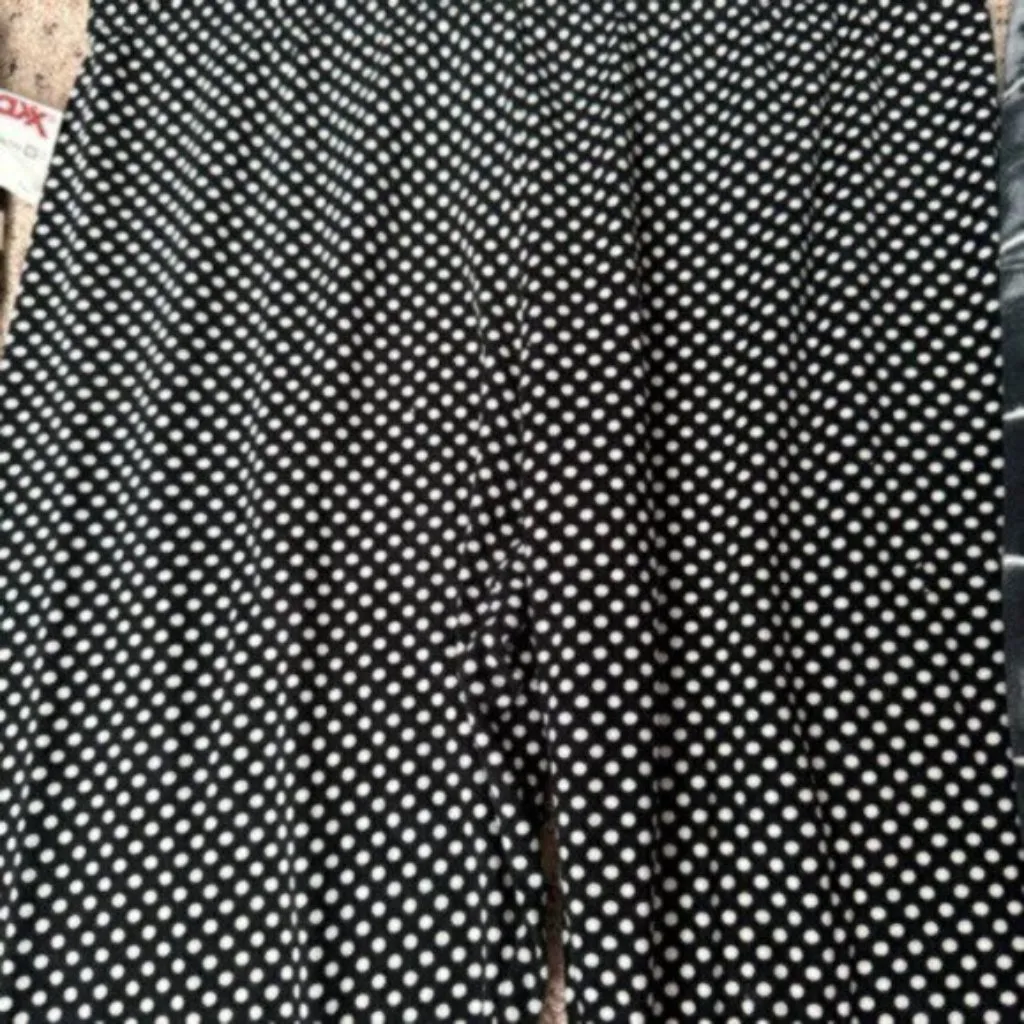 NEW women's small 4 leggings bundle - Image 7